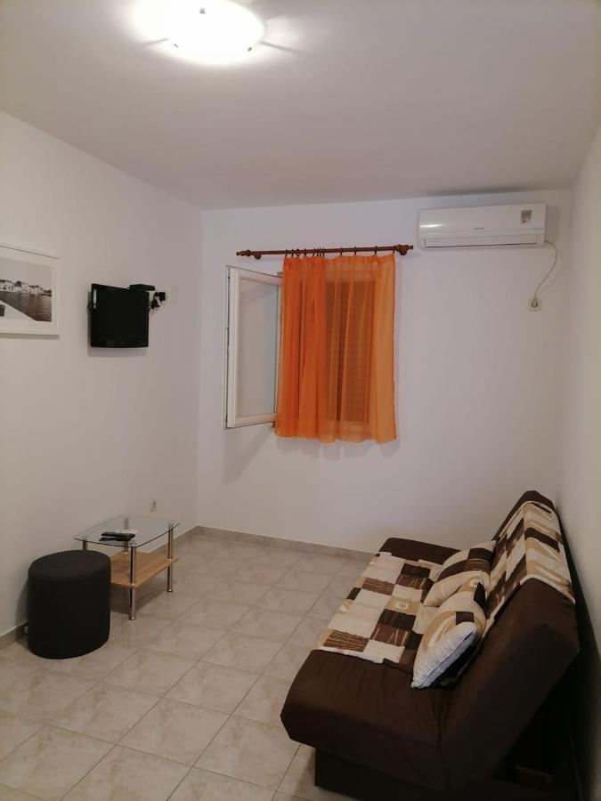 Apartmani Gajeta บีโอกราดนาโมรู ภายนอก รูปภาพ