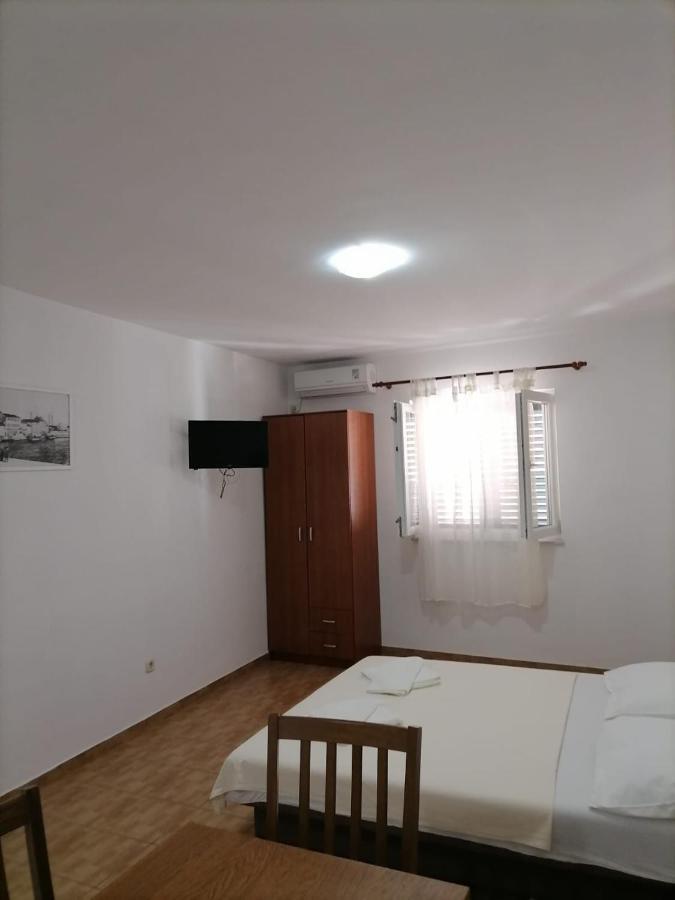 Apartmani Gajeta บีโอกราดนาโมรู ภายนอก รูปภาพ